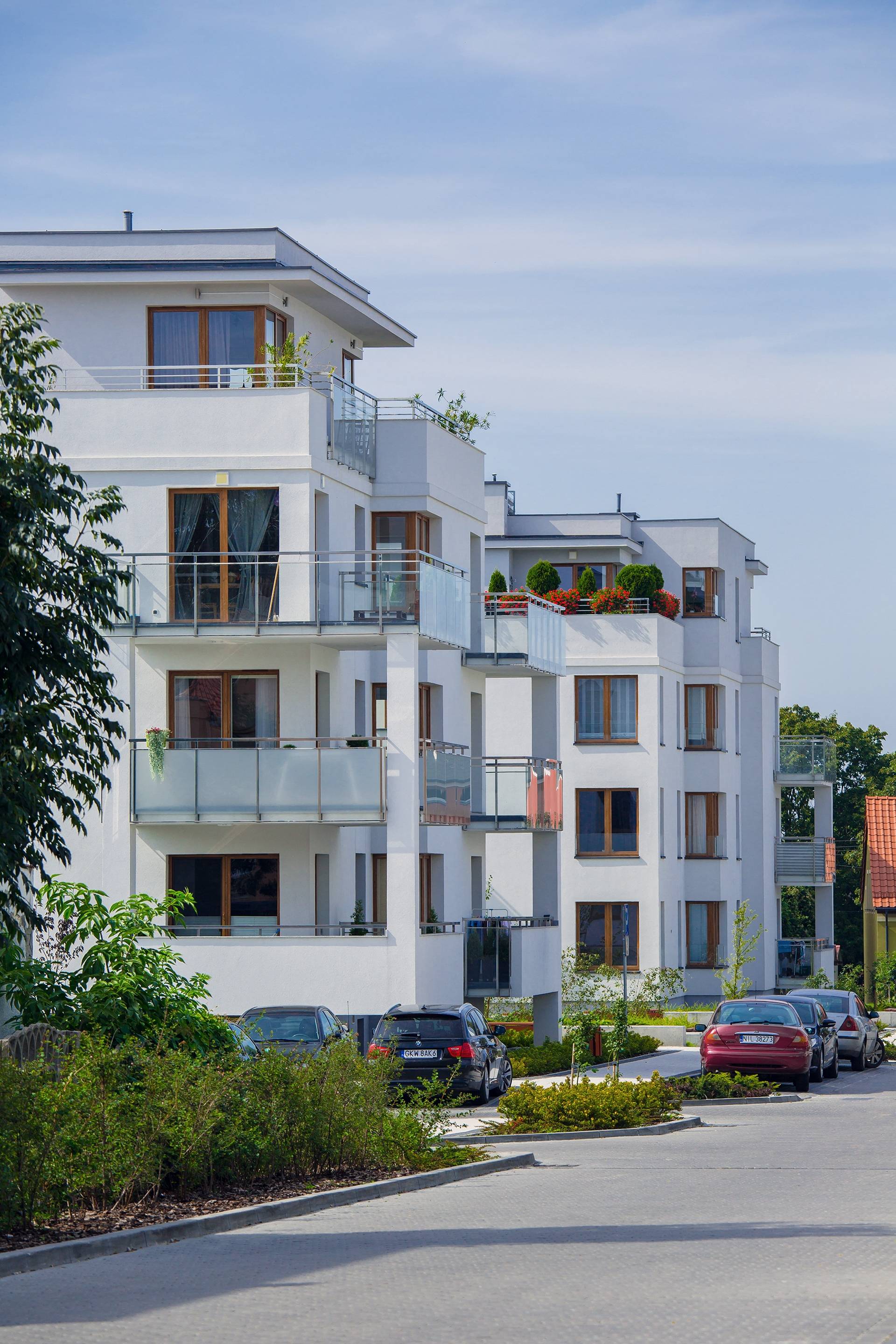 Zespół budynków wielorodzinnych z lokalami usługowymi